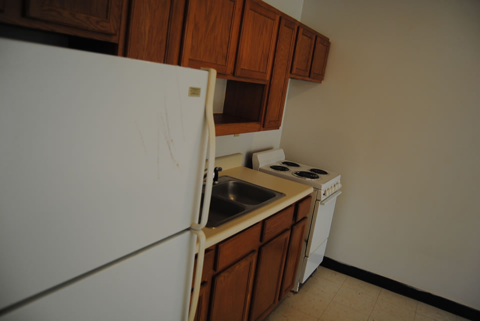 182 Moore Street, Gate City, Virginia 24251, 1 Bedroom Bedrooms, ,Apartment,For Rent,Moore Street,1026