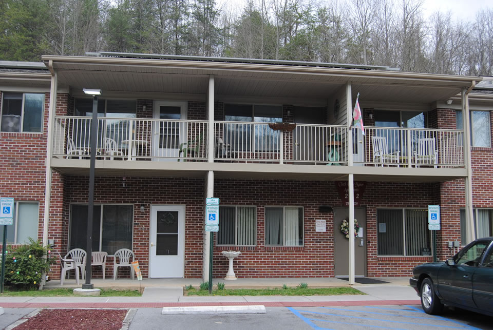 292 Jay Street, Gate City, Virginia 24251, ,Apartment,For Rent,Jay Street,1032